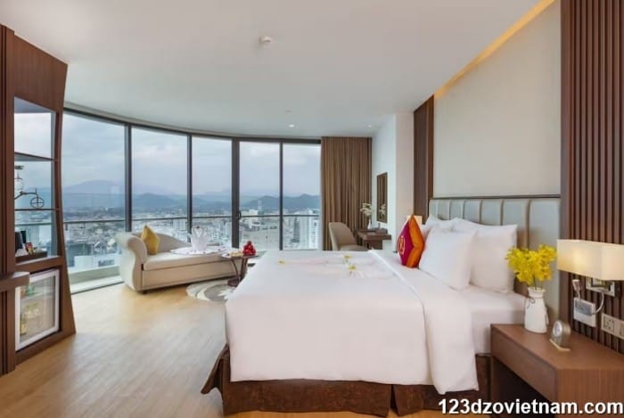 5 star hotels in nha trang vietnam Regalia Gold Hotel room
