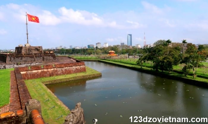 Fortress-of-hue-02.jpg