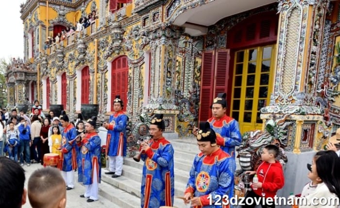 Kien-Trung-Palace-08.jpg