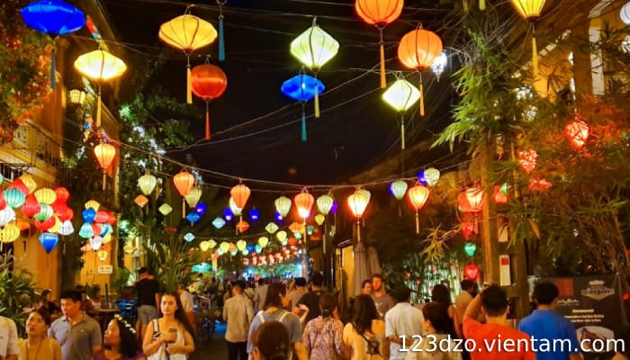 Hoi An at night