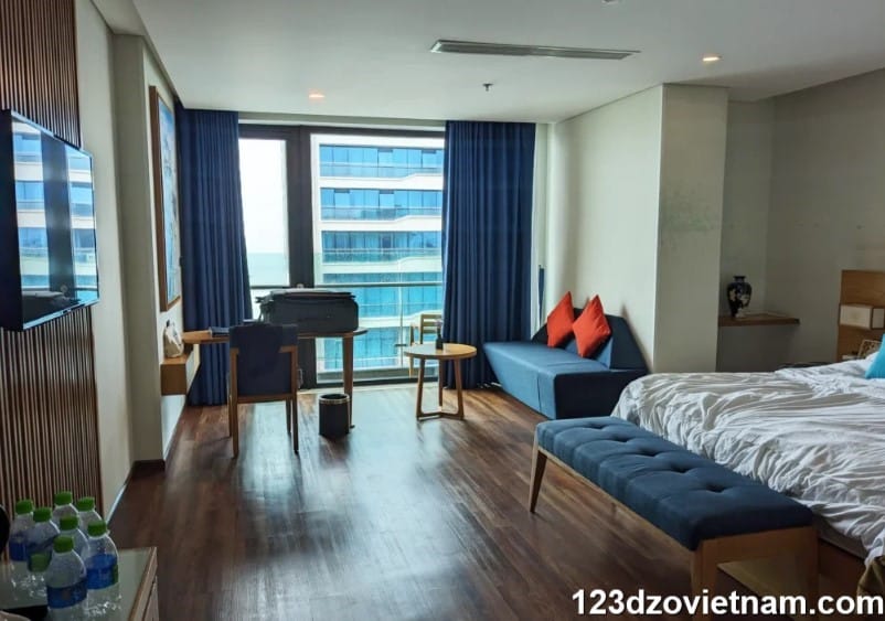 Sala beach Danang room