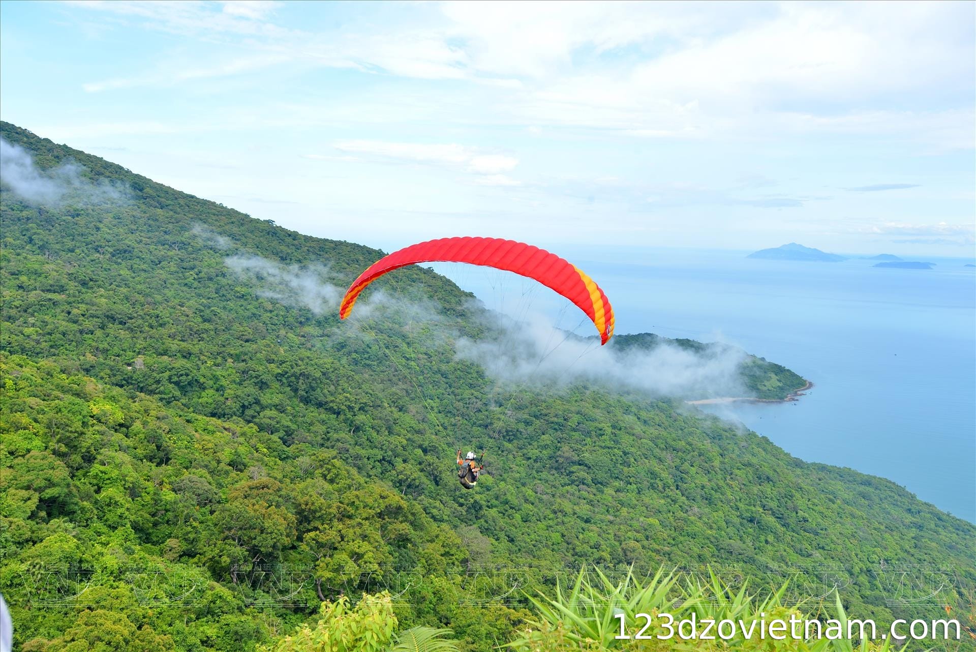 5 most attractive paragliding spots in Da Nang