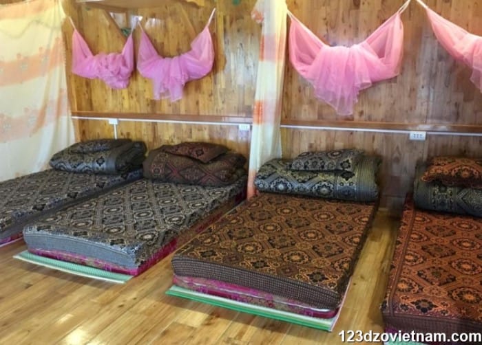 ta-van-hotel-04