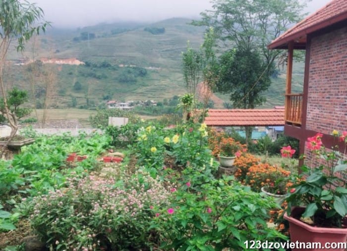 view-behind-hotel-05
