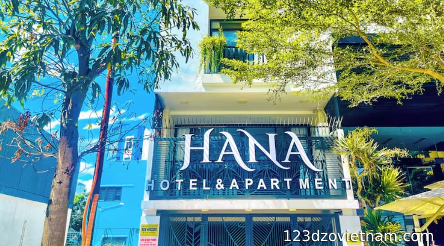 Hana homestay outside door