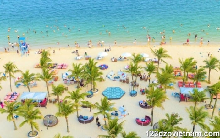 bai-chay-beach