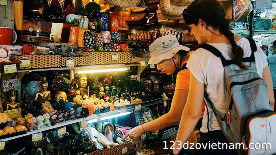 05 Tips & Tricks when going to Ben Thanh market