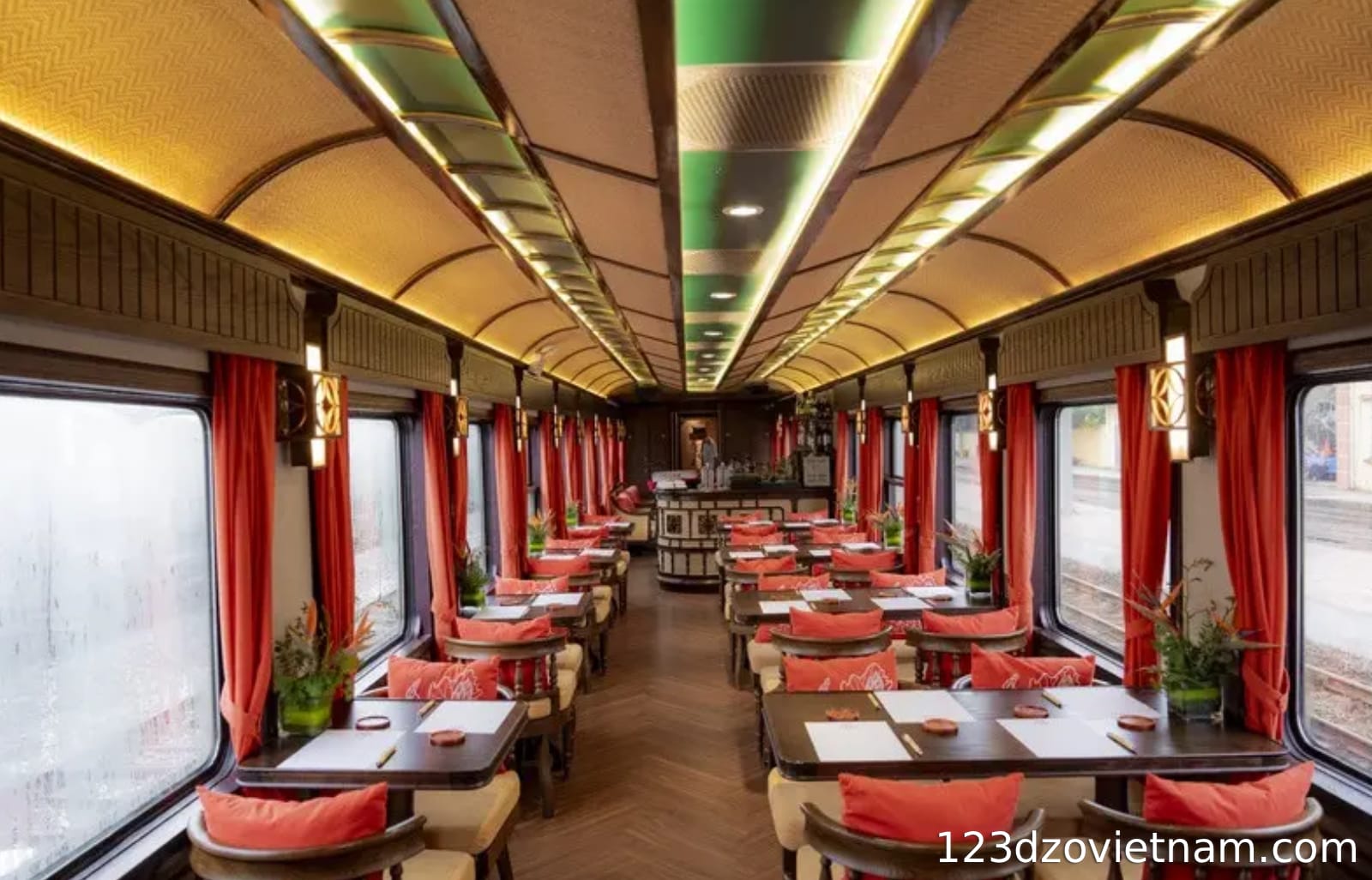 Bistro Car and Restaurant - Fine Dining