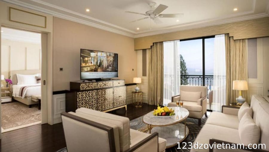 Deluxe Ocean View room