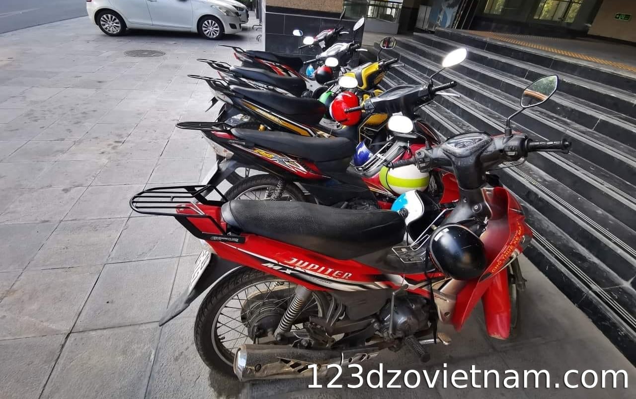 Bon Bon Motorbike | 127 Quan Tho 1, Dong Da District, Hanoi