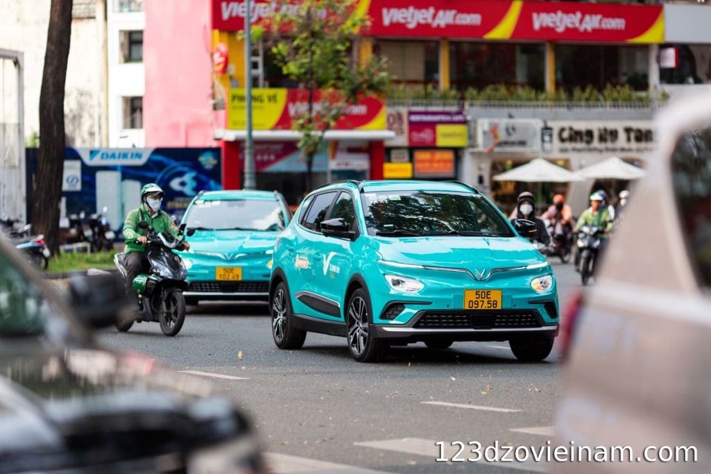 What is the cheapest taxi app in Vietnam currently?