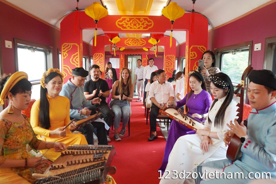 Hue chamber music stage