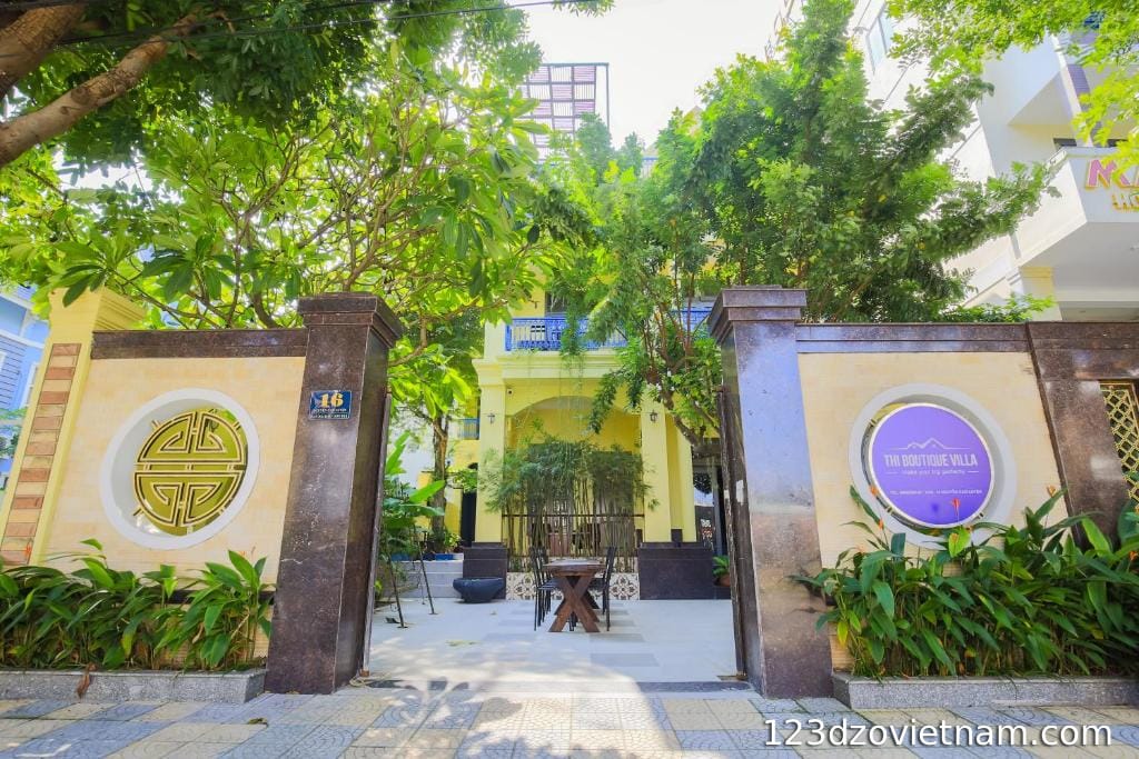 THI Boutique Villa (~1 km)