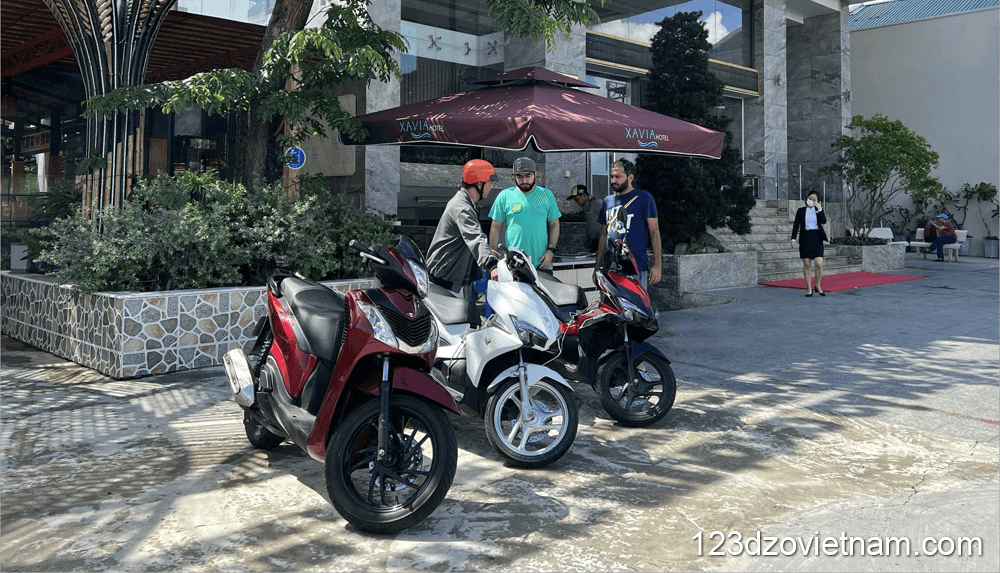 VIVU Motorbike Rental | 275 Ton Duc Thang