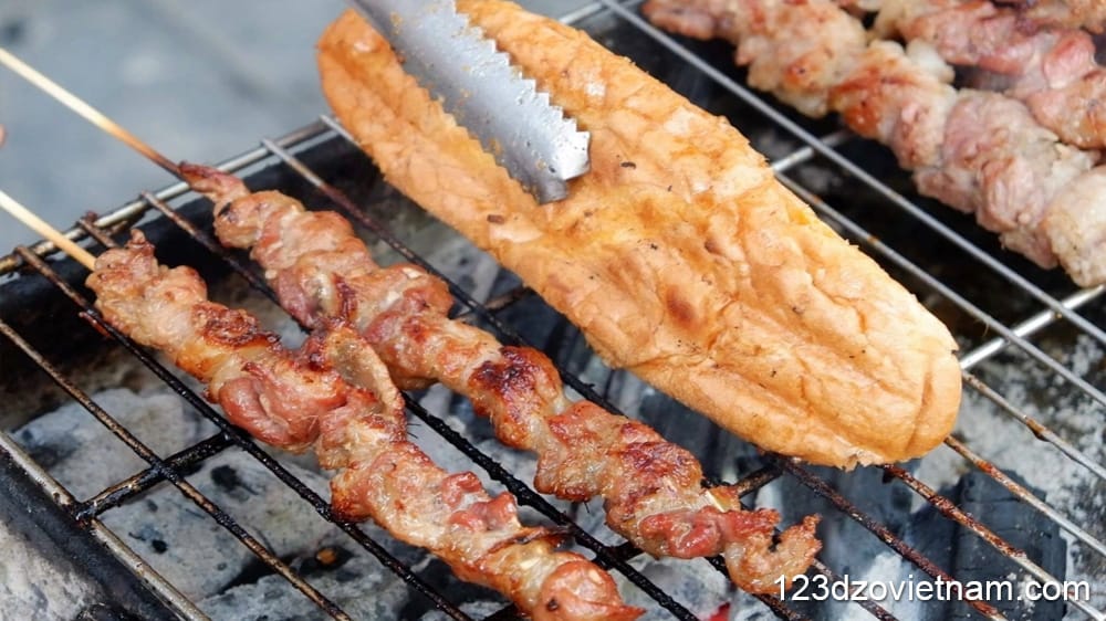 Grilled skewers at Bai Chay market