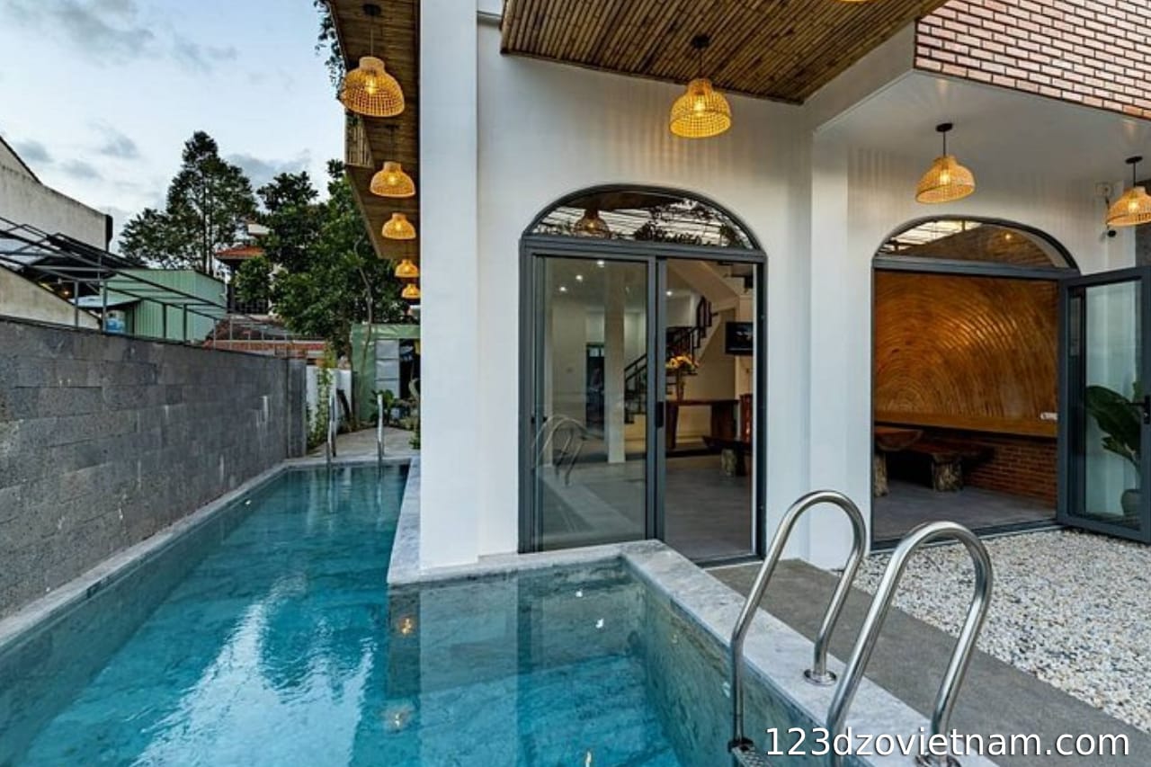 The 1993 Homestay approximately 1.5 km from the Old Town