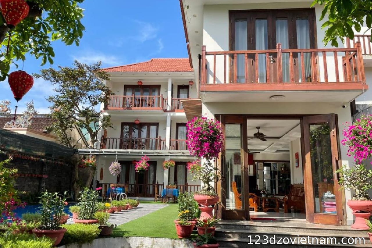 The Moon villa Hoi An view