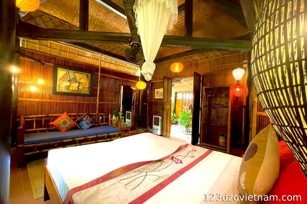 Under The Coconut Tree Homestay
