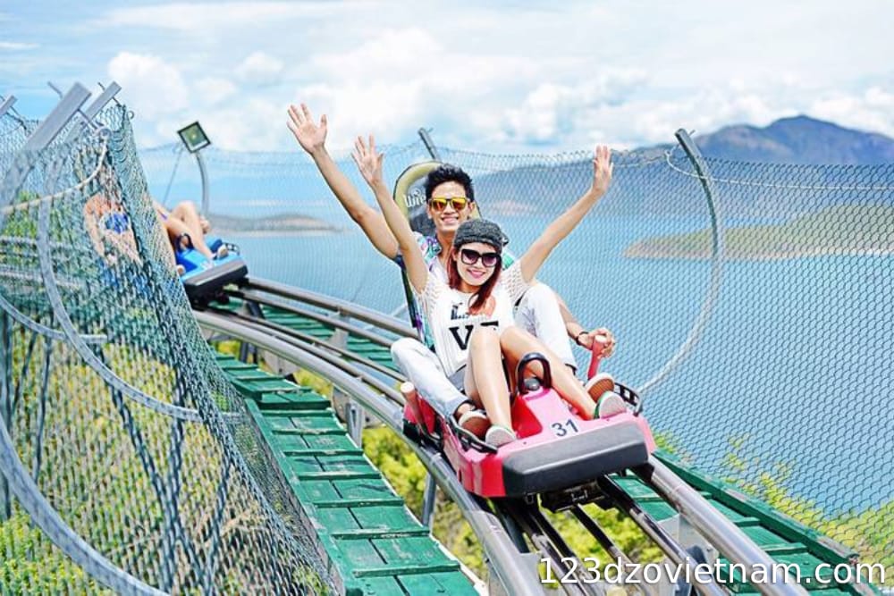 Experience the Samurai slide