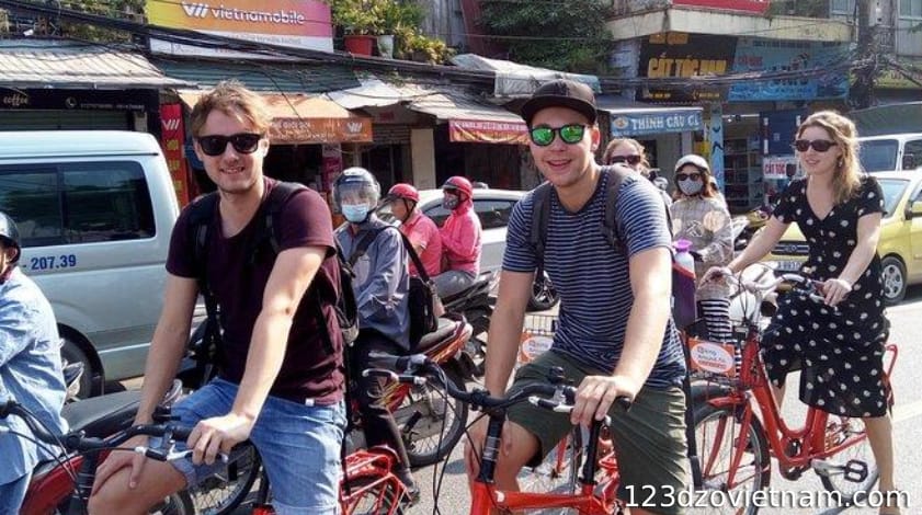 Explore Hanoi using bikes from Hanoi bikes