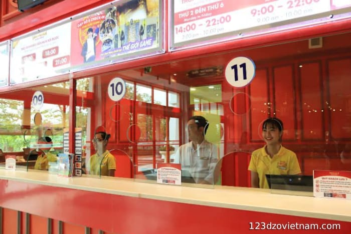 How to buy Queen cable car tickets in Halong Bay