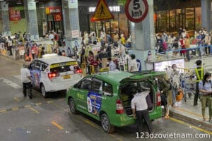 Get Grab or Taxi for Station and Airport pick-ups