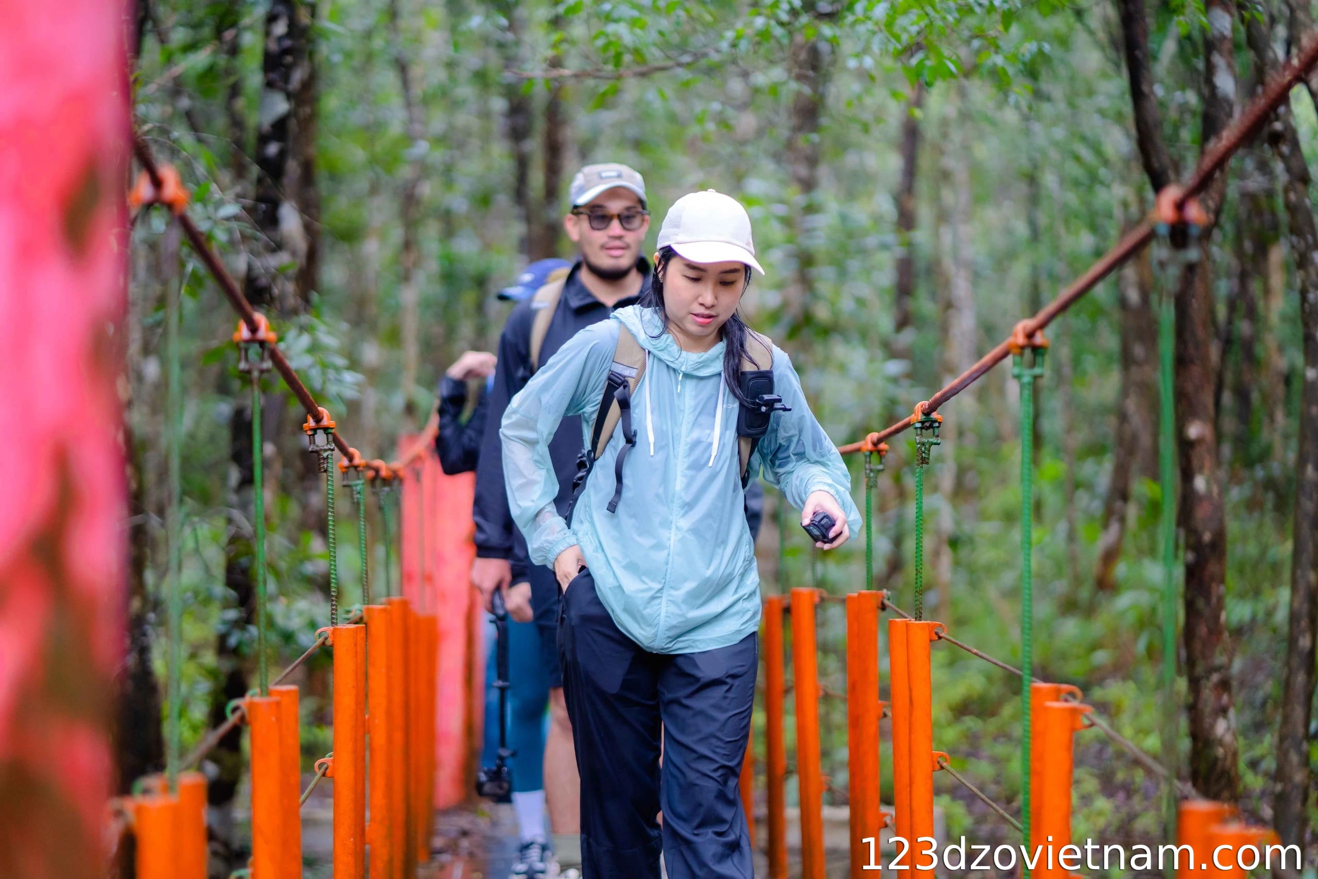 Trekking Bach Ma National Park, Vietnam