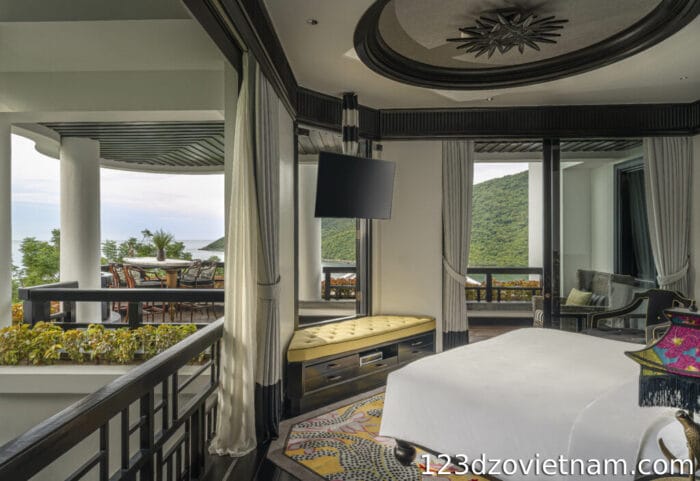 son-tra-terrace-suite