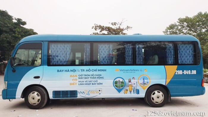Use airline's minibus according to the flight schedule