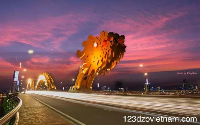 visiting Dragon Bridge becomes more than just a single attraction