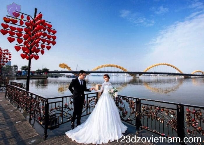 The charming Love Lock Bridge Da Nang